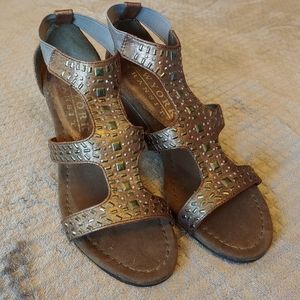 NWOT Gorgeous Wedges